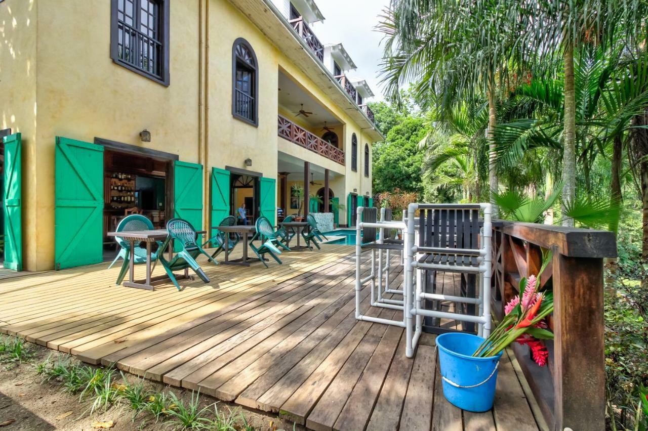 Mahogany Hall San Ignacio Exteriér fotografie