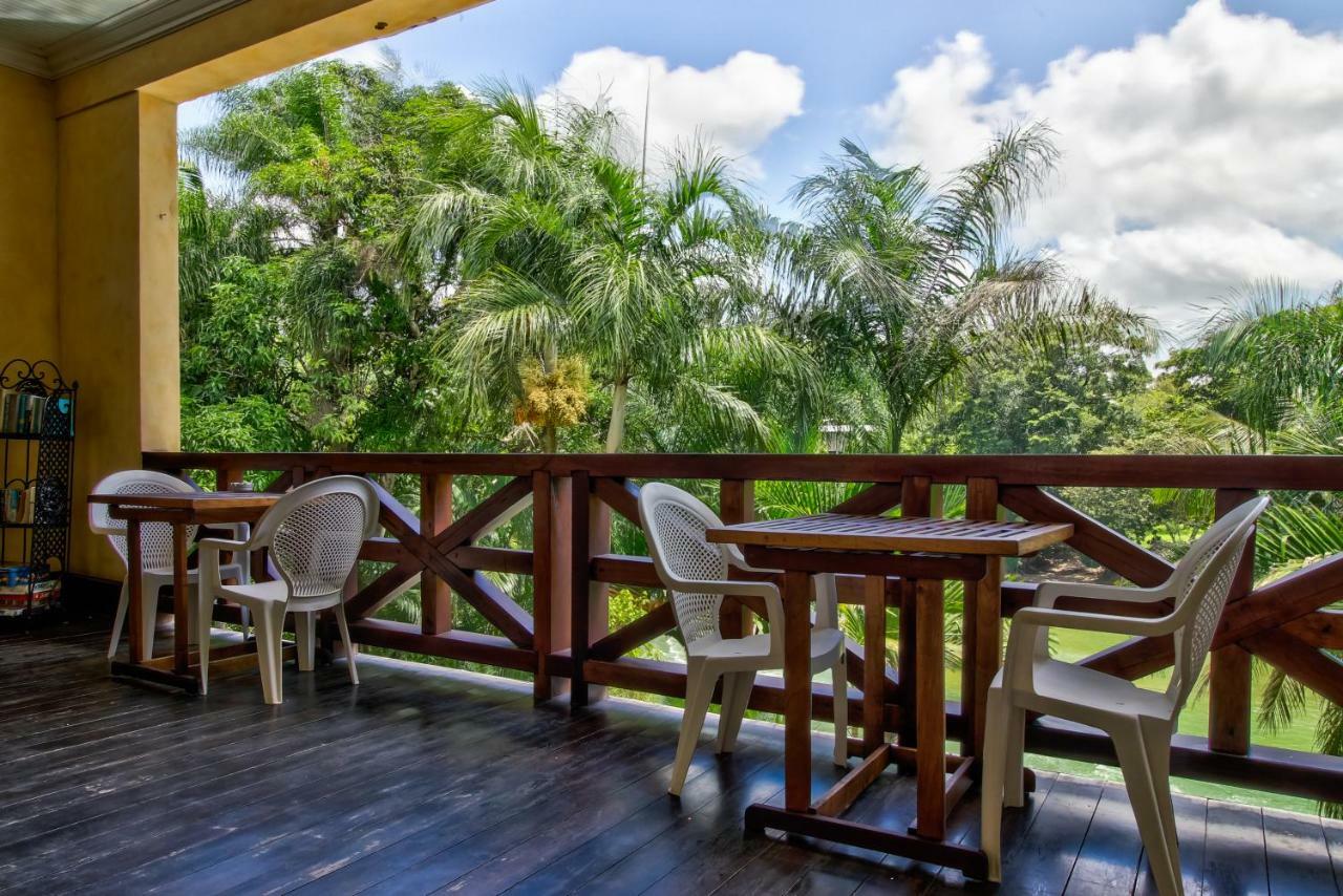 Mahogany Hall San Ignacio Exteriér fotografie